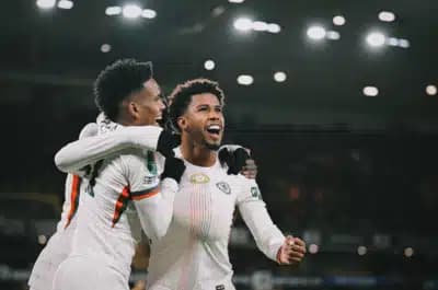 Imagem card com fundo