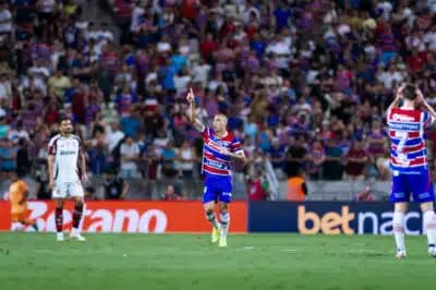 Imagem card com fundo