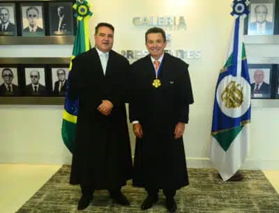 Imagem card com fundo