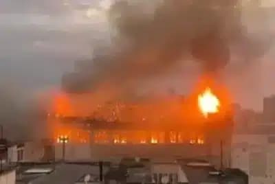 Imagem card com fundo