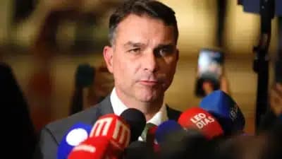 Imagem card com fundo