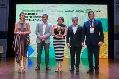 Imagem card com fundo