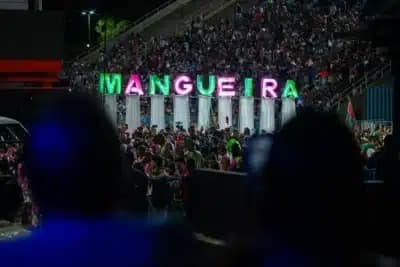 Imagem card com fundo