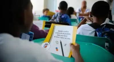 Imagem card com fundo